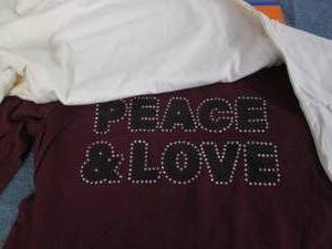 lot 94 image: 2 Girls Favorite Tee size 10-12...