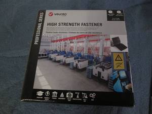 lot 161 image: 5 Yards 2 high strength Velcro...