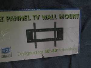 lot 164 image: Flat panel TV wall mount...