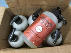 6 Bottles Mrs Meyers Clean Day hand...