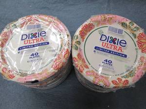 8 40 Packs of Dixie Ultra plates...