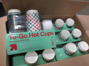 6 8 Packs of hot or cold cups with ...