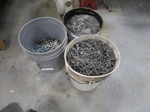 lot 96 image: 5gal Buckets of Nails & Hardware