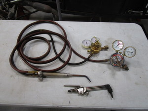 lot 97 image: Torch Set