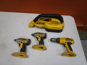 lot 113 image: DeWalt 18v Vacuum, Drill, Drivers