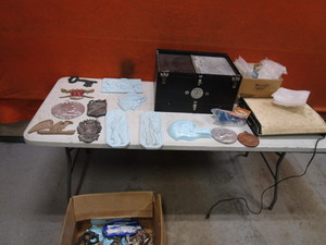 lot 140 image: Vacuum Mold & Misc Dies