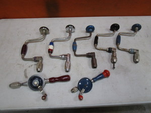 lot 167 image: Hand Drills