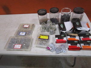 lot 185 image: Misc Hardware