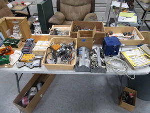 lot 223 image: Misc Lot (see pics)