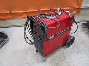 lot 2 image: Lincoln 200 Welder