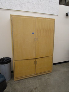 lot 49 image: Tool Cabinet 5x7x22