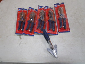 lot 194 image: (6) New Snips