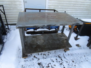 lot 79 image: Workbench 48x30x37