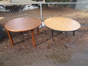 lot 76 image: (2) 4 Round Tables