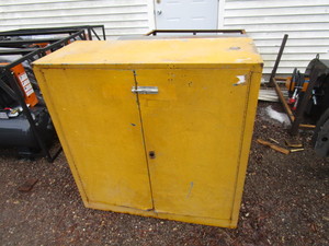 lot 78 image: Flammable Storage Cabinet 43x18x44