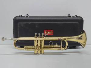 Vintage BACH Trumpet wCase