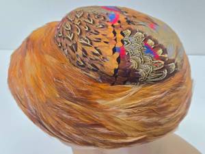 Very Nice Condition Vintage Ladies Feather Hat