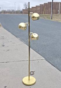 Working Vintage Mid Century Brass 3-Shade Orb Floor Lamp&nbsp