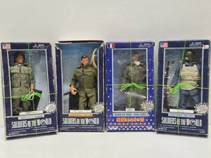 Lot of 4 12 Soldiers of the World Action Figures in Boxes