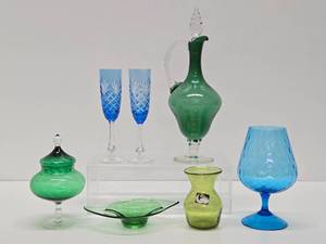 Nice Estate Lot of Colorful Vintage &amp Mid Century Glassware #3