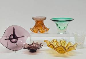 Nice Estate Lot of Colorful Vintage &amp Mid Century Glassware #6