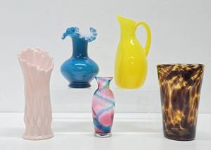 Nice Estate Lot of Colorful Vintage &amp Mid Century Glassware #7