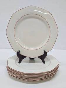 WEDGWOOD China Dinner Plates