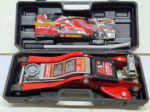 Nice Condition BIG RED Low Profile Service Jack wCase