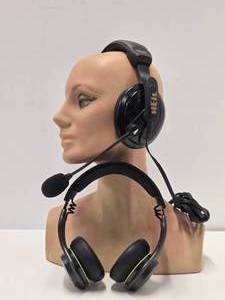 2 Very Nice Condition Sets of Headphones - Heil &amp Skullcandy