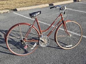 SCHWINN World Tourist Bicycle