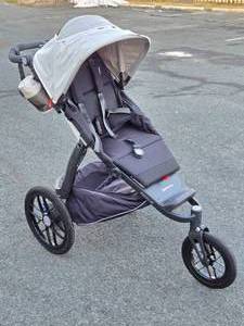 Quality High End Like-New UPPABABY Stroller