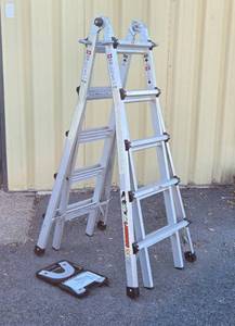 Nice Condition GORILLA 4-in-1 Ladder System