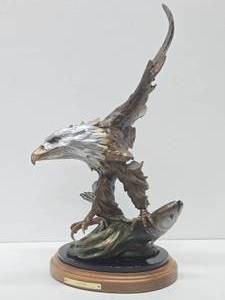 Very Cool Large Signed Limited Edition Raptor Eagle Sculpture&nbsp