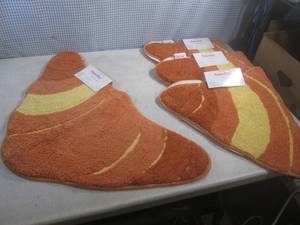 lot 7 image: (EW2) 4 Nature Step Bath Mats...