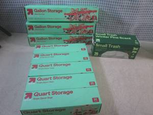 lot 17 image: (A-3) Assorted Bags - Gallon and Qu...