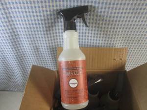 lot 38 image: (CS) 6 Spray Bottles of Gingerbread...