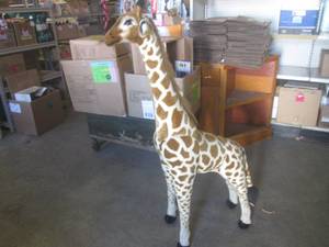 lot 62 image: (FS) Melissa & Doug Giant Giraffe P...
