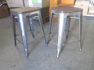 lot 68 image: (EW4) 2 Metal Stools with Wood Seat...