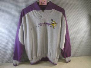lot 73 image: (RCK) Minnesota Vikings Long Sleeve...