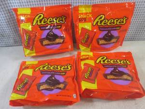 lot 212 image: (B-1) 4 Bags of Snack Size Reeses C...