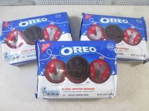 lot 218 image: (B-2) 3 Packages of Oreo Cookis Lim...