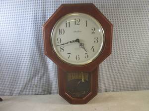 lot 83 image: (FS) Seth Thomas Westminster Regula...