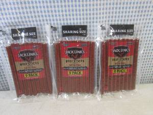 lot 261 image: (B-3) 3 Sharing Size 9-Pack Jack Li...