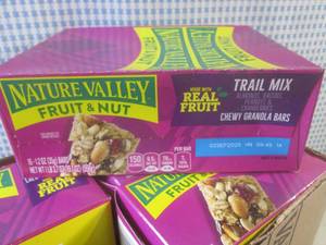 lot 271 image: (B-3) 4 Boxes of Nature Valley Frui...