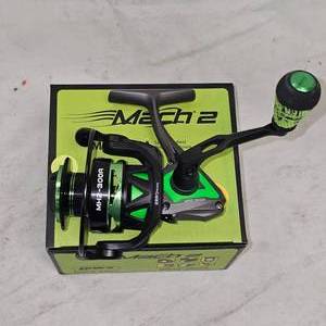 Lews Mach 2, MH2-300A Spinning Reel, New in Box