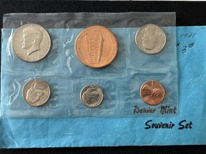 1981-D Souvenir Set