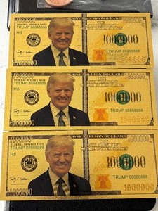 24K Gold Foil $1,000,000 Dollar Notes Trump