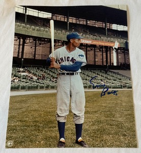 lot 13 image: Ernie Banks Autographed 8x10 Baseball Photo