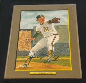 lot 55 image: Jim Catfish Hunter Autographed Limited Edition 5,000 1990 Perez Steele Great Moments #62 Baseball Card