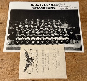 lot 85 image: Dante Gluefingers Lavelli Hall of Famer Autographed Football Photo